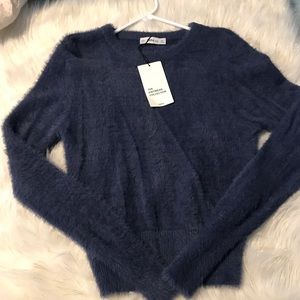 Zara Knit Fuzzy Sweater - Size Large